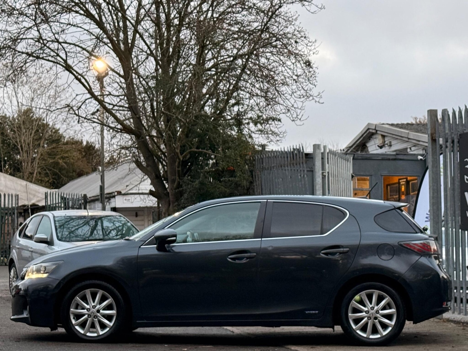 Used Lexus CT 2011 for sale - 76701179: Photo 7