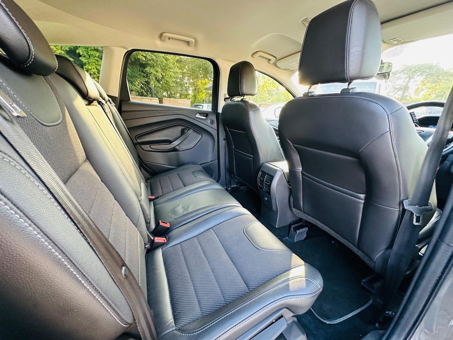 Used Ford Kuga 2014 for sale - 76441002: Photo 21