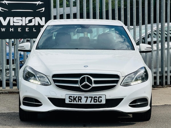 Used Mercedes-Benz E Class 2013 for sale - 75310747: Photo 2
