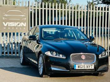 (15) - 2.2d Luxury Auto Euro 5 (s/s) 4dr