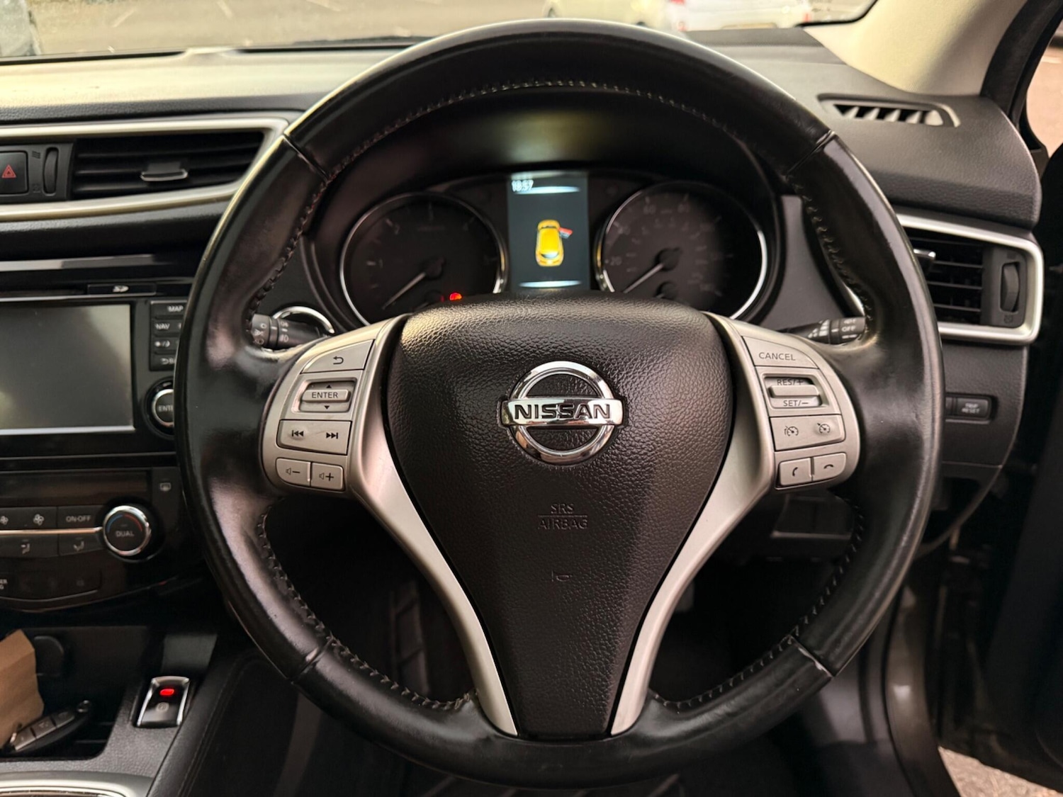 Used Nissan Qashqai 2014 for sale - 76083795: Photo 30