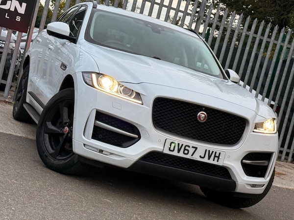 Used Jaguar F-Pace 2017 for sale - 76228025: Photo 10