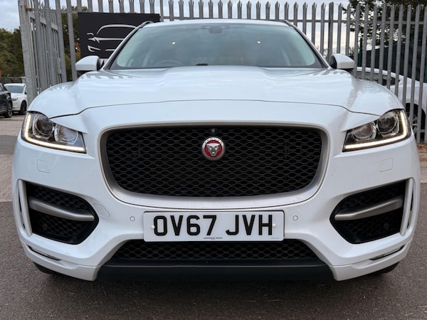 Used Jaguar F-Pace 2017 for sale - 76228025: Photo 13