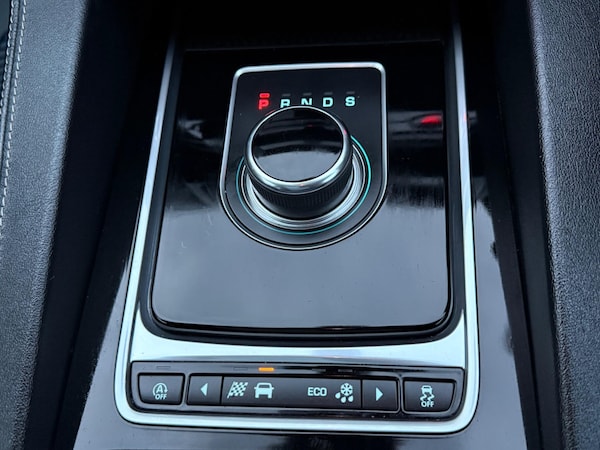 Used Jaguar F-Pace 2017 for sale - 76228025: Photo 33