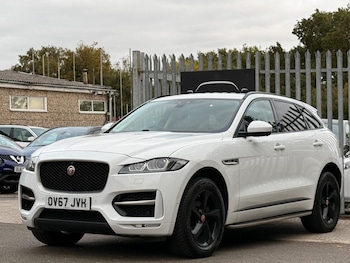 Used Jaguar F-Pace 2017 for sale - 76228025: Photo 3
