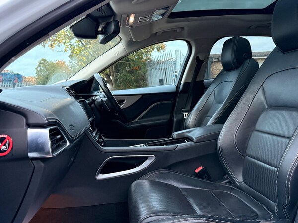 Used Jaguar F-Pace 2017 for sale - 76228025: Photo 43