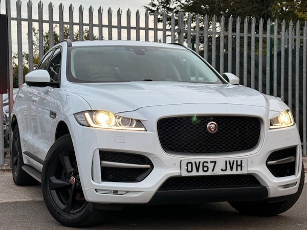 Used Jaguar F-Pace 2017 for sale - 76228025: Photo 9