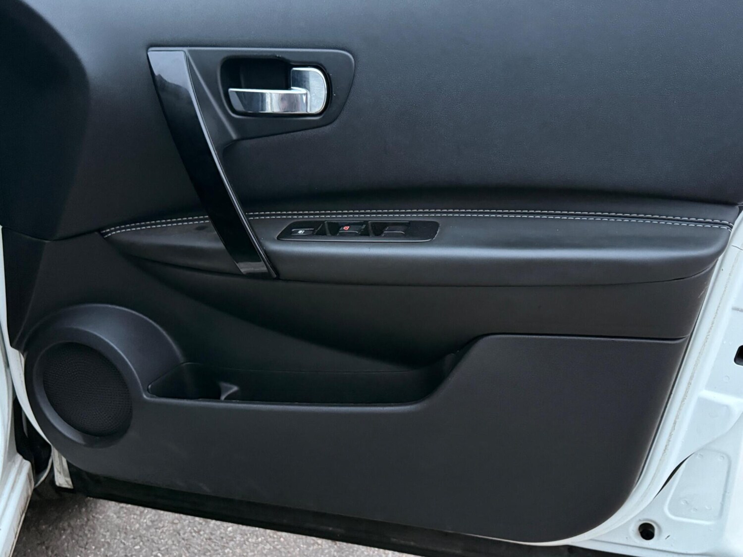 Used Nissan Qashqai 2013 for sale - 76318015: Photo 28