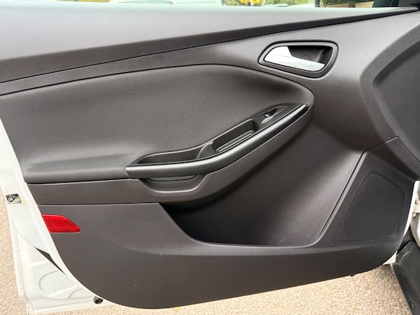 Used Ford Focus 2012 for sale - 76226894: Photo 25
