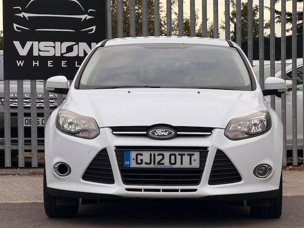 Used Ford Focus 2012 for sale - 76226894: Photo 2