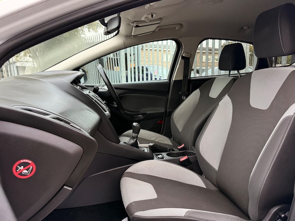 Used Ford Focus 2012 for sale - 76226894: Photo 31