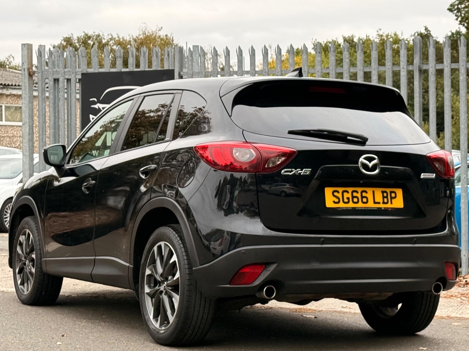 Used Mazda CX-5 2016 for sale - 76318020: Photo 5