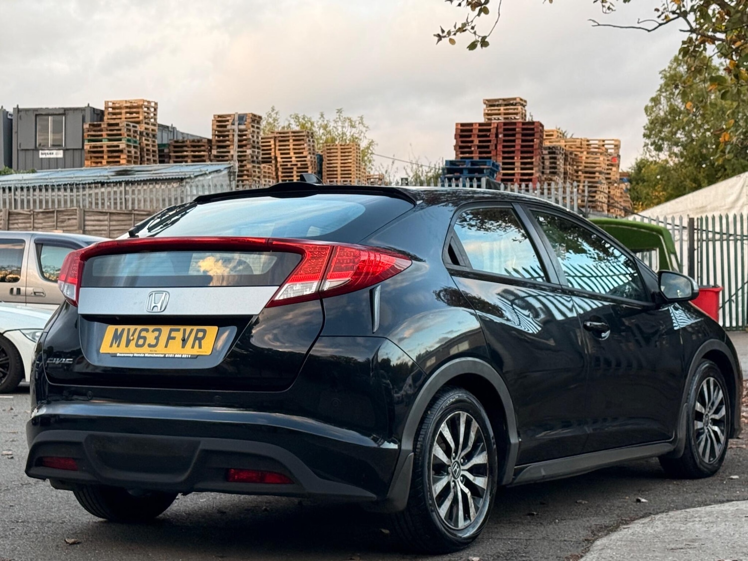 Used Honda Civic 2013 for sale - 76349878: Photo 12