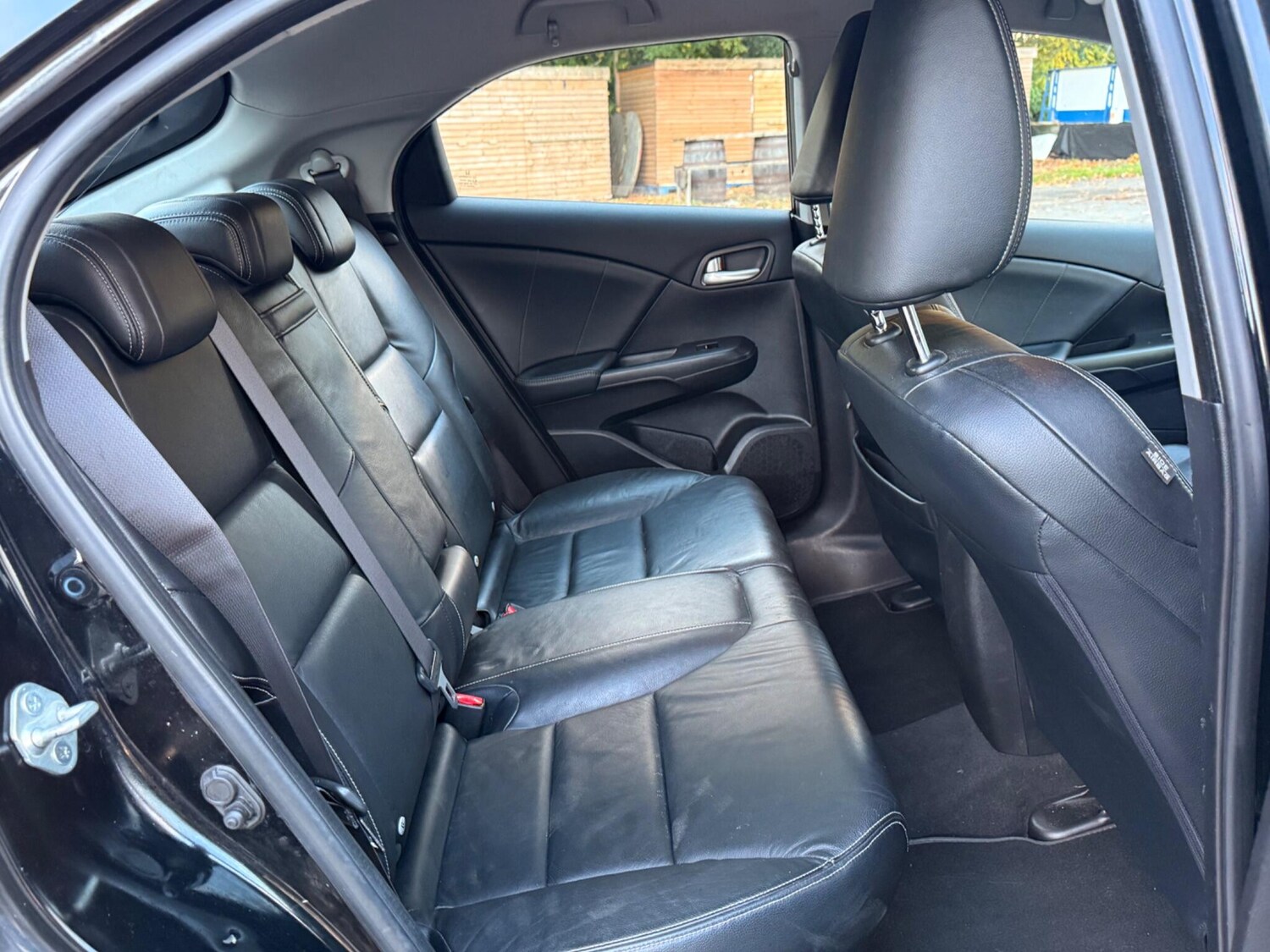 Used Honda Civic 2013 for sale - 76349878: Photo 17