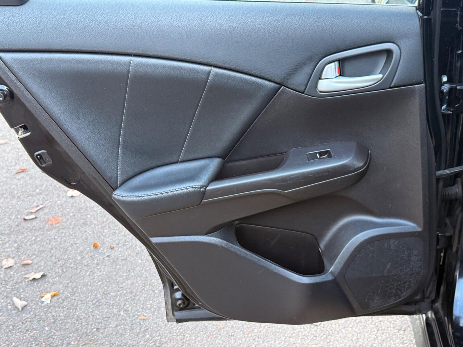 Used Honda Civic 2013 for sale - 76349878: Photo 19