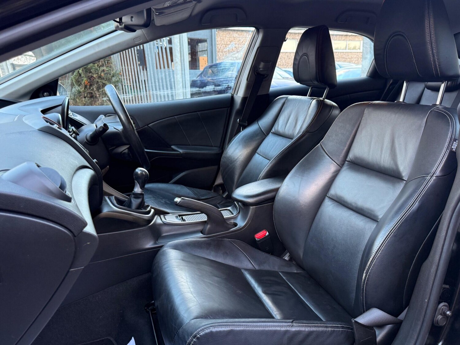 Used Honda Civic 2013 for sale - 76349878: Photo 24