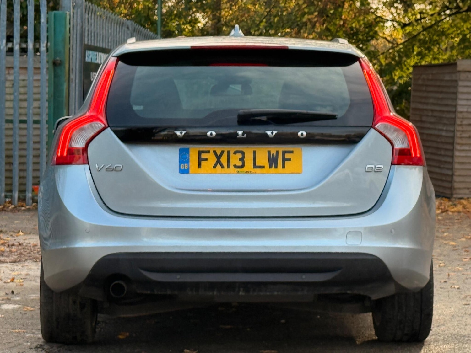 Used Volvo V60 2013 for sale - 76572950: Photo 9