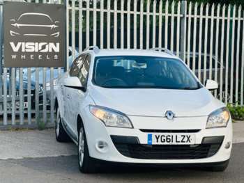 (61) - 1.5 dCi Dynamique TomTom Sport Tourer EDC Euro 5 5dr