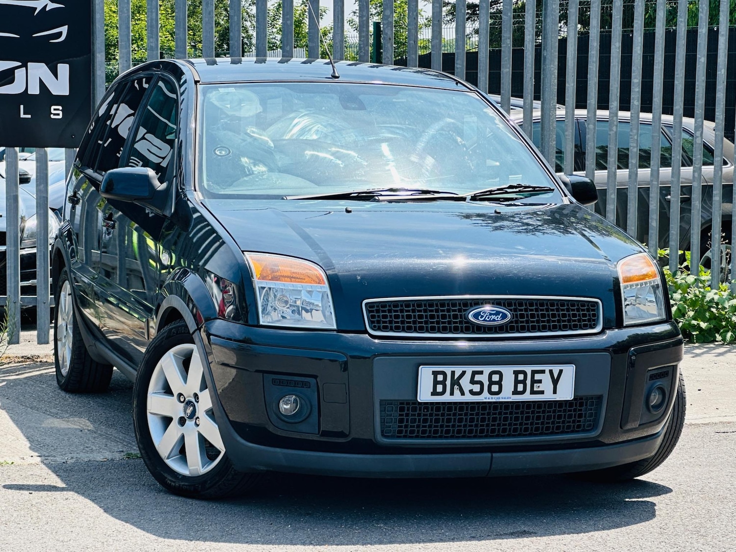 Vehicle 28