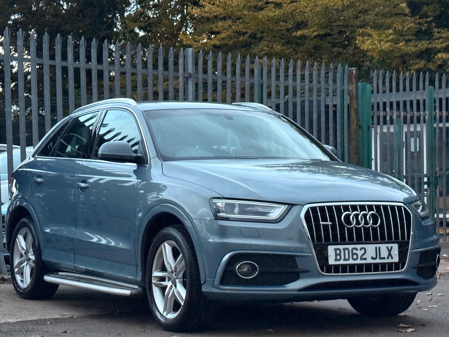 Used Audi Q3 2013 for sale - 76349288: Photo 2