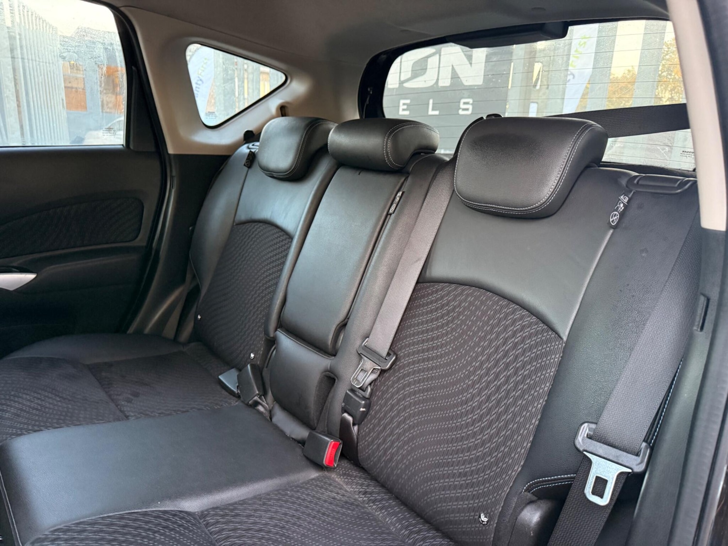 Used Nissan Note 2014 for sale - 76592204: Photo 22