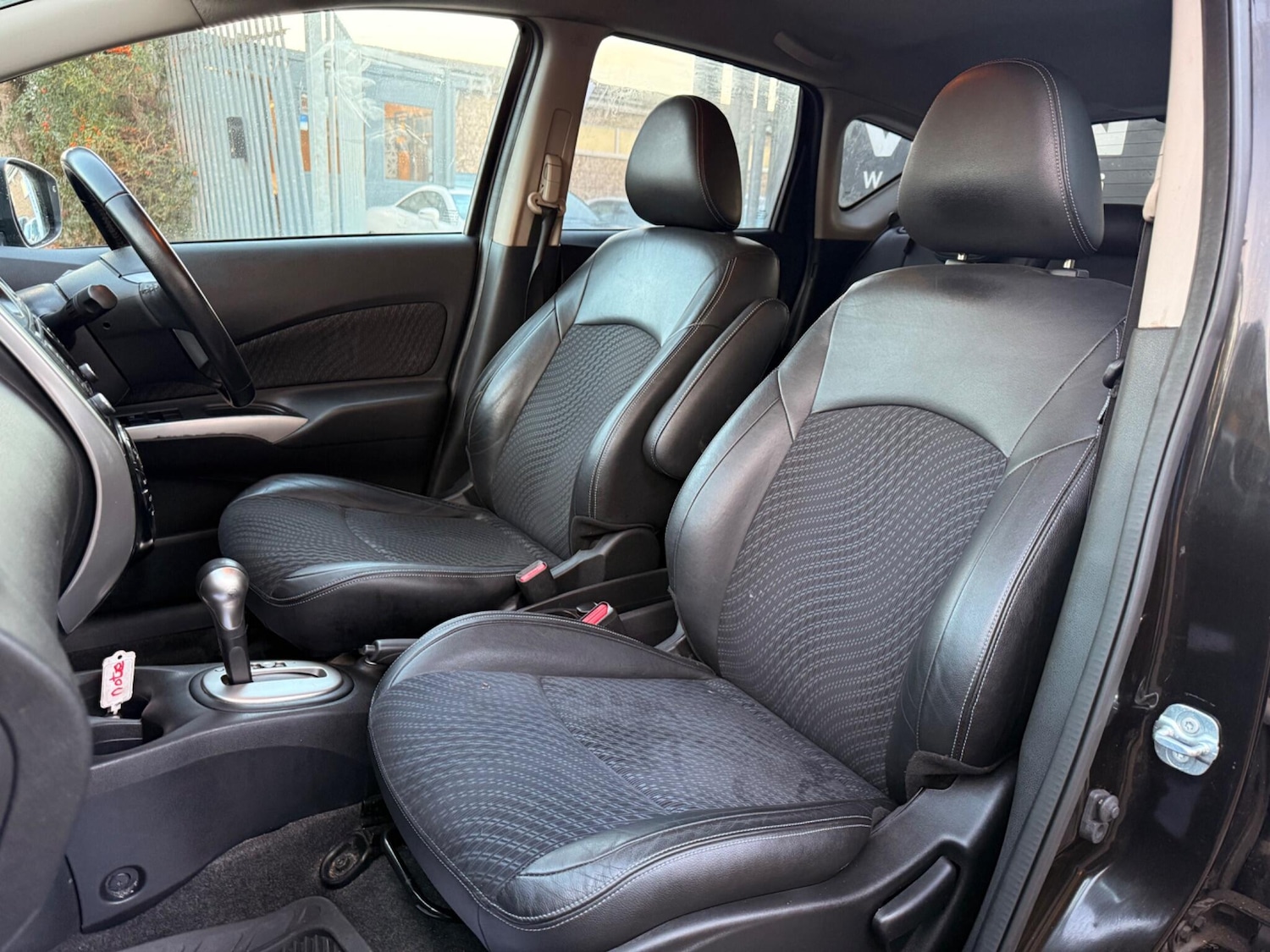 Used Nissan Note 2014 for sale - 76592204: Photo 30