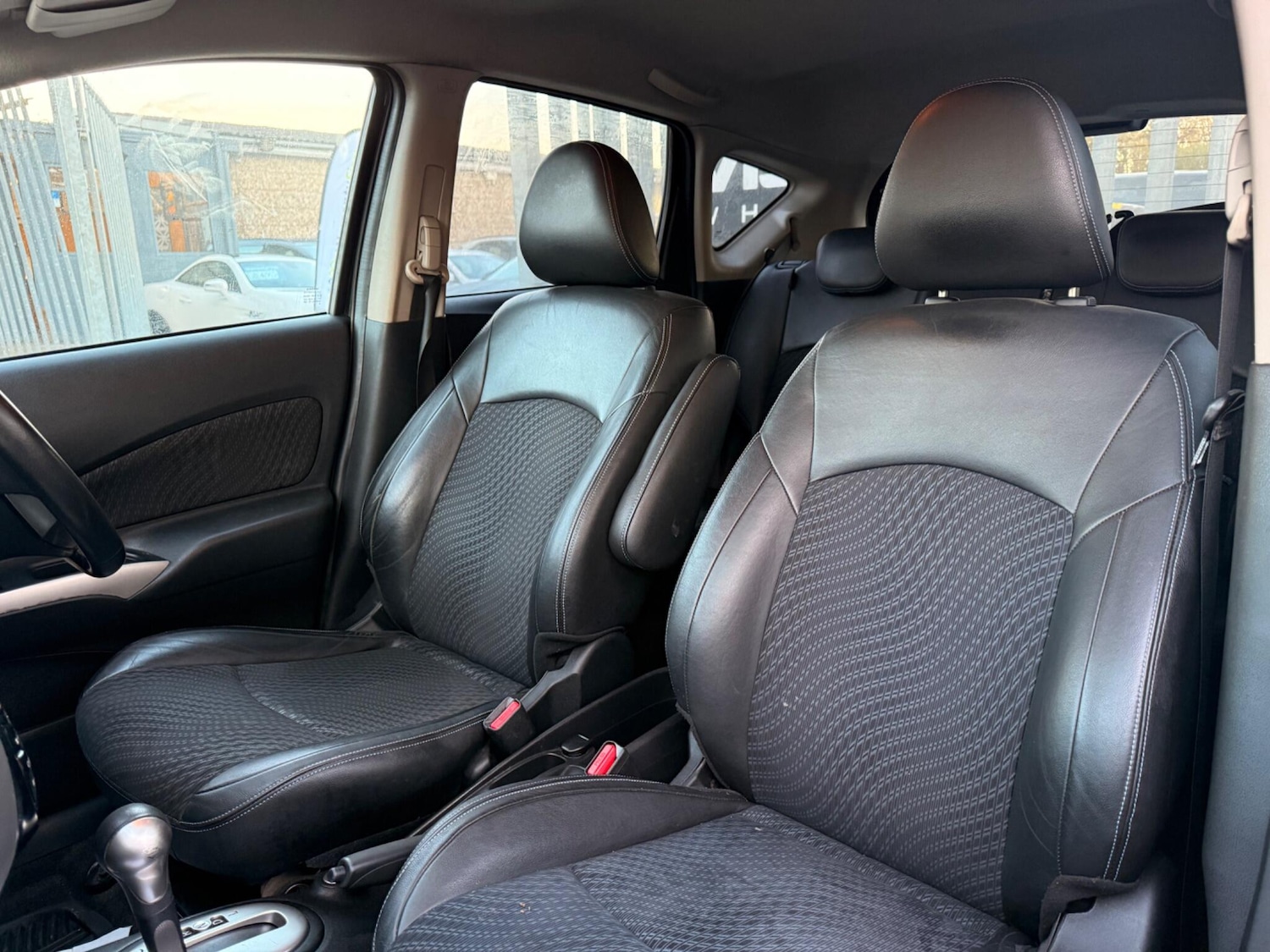 Used Nissan Note 2014 for sale - 76592204: Photo 31