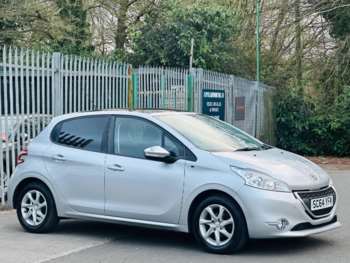 Used Peugeot 208 2014 for sale - 74196744: Photo