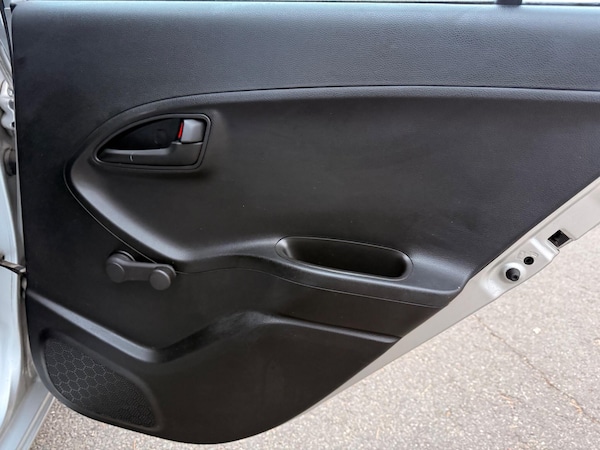 Used Kia Picanto 2015 for sale - 76072095: Photo 24