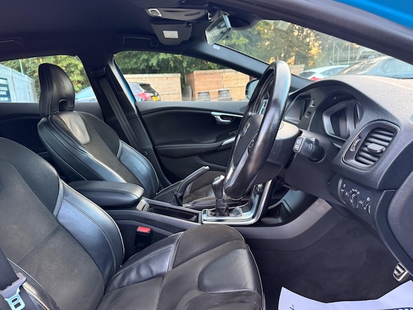 Used Volvo V40 2014 for sale - 76259654: Photo 17