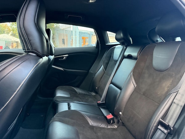 Used Volvo V40 2014 for sale - 76259654: Photo 18