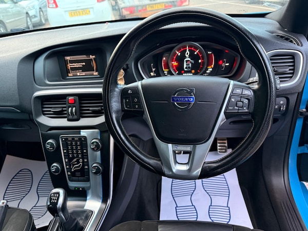 Used Volvo V40 2014 for sale - 76259654: Photo 26