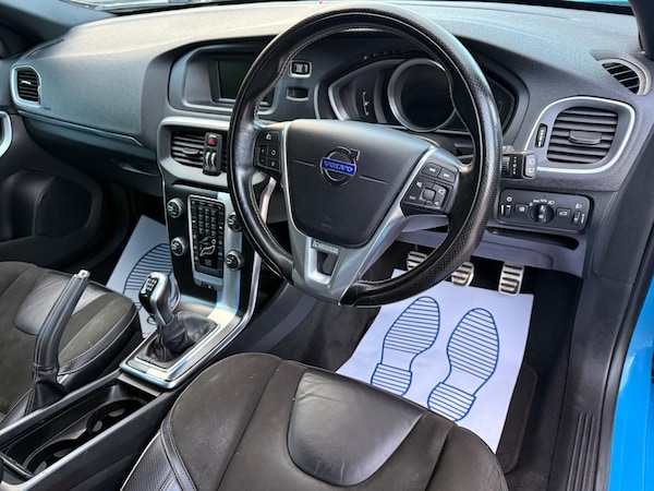Used Volvo V40 2014 for sale - 76259654: Photo 29