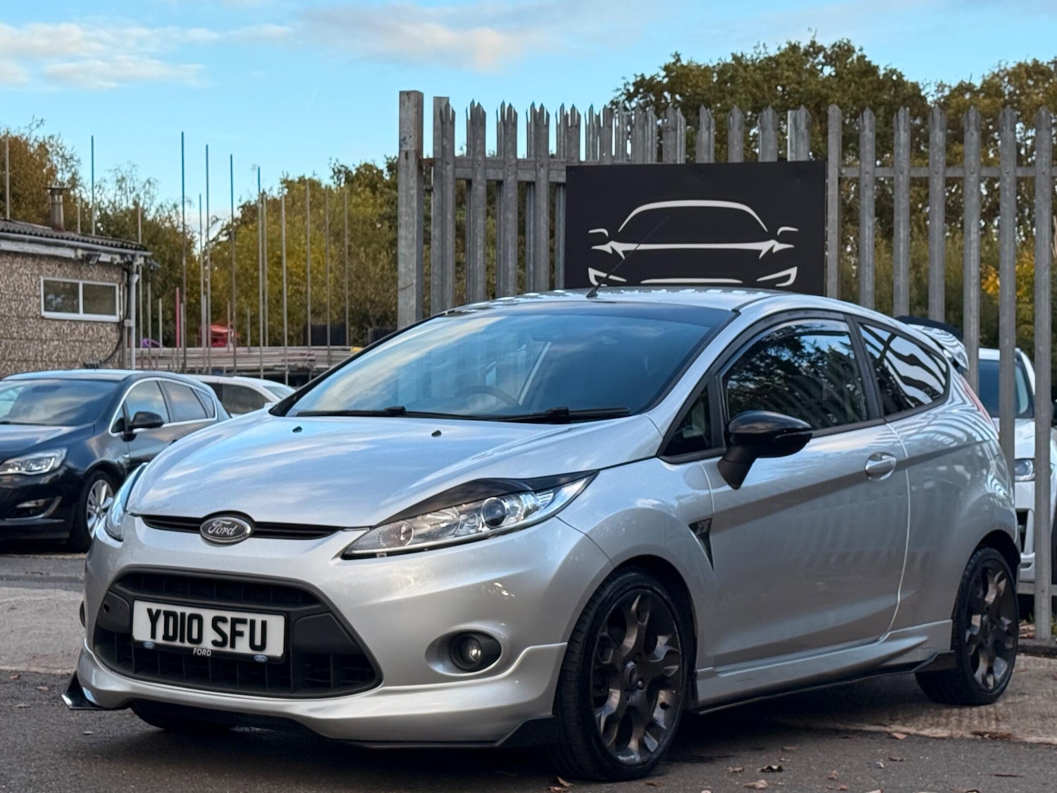 Used Ford Fiesta 2010 for sale - 76326805: Photo 4
