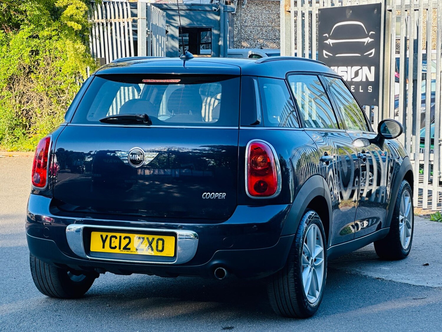 Vehicle 36