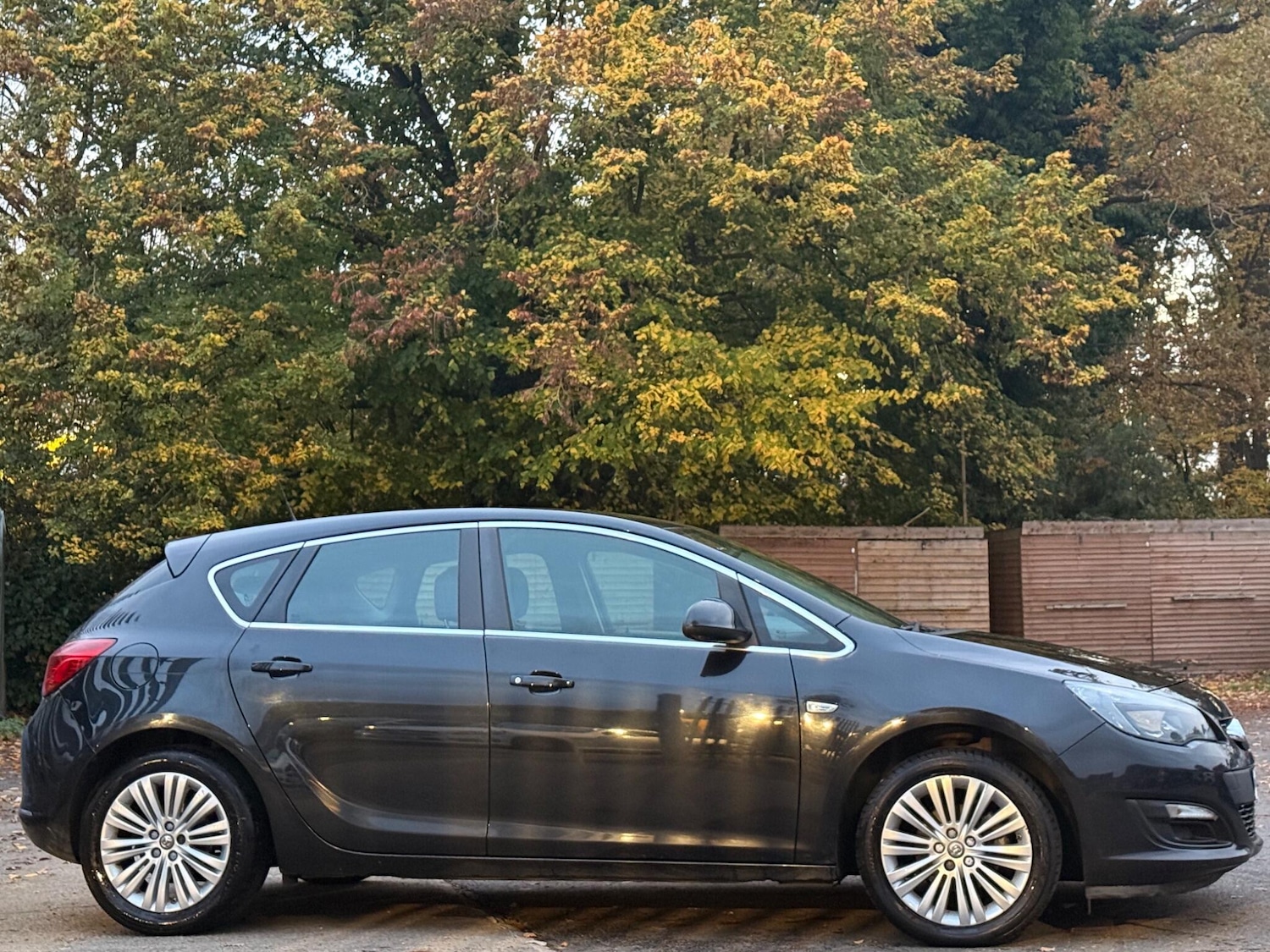 Used Vauxhall Astra for sale - 76485826: Photo 11