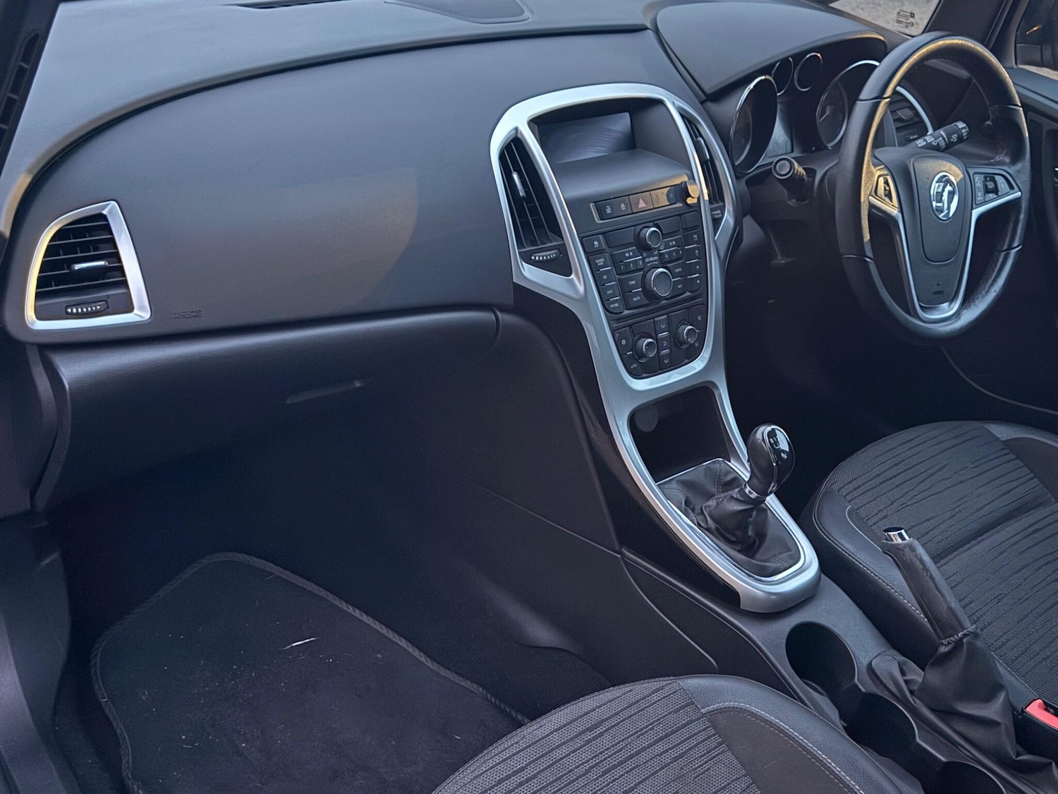 Used Vauxhall Astra for sale - 76485826: Photo 14