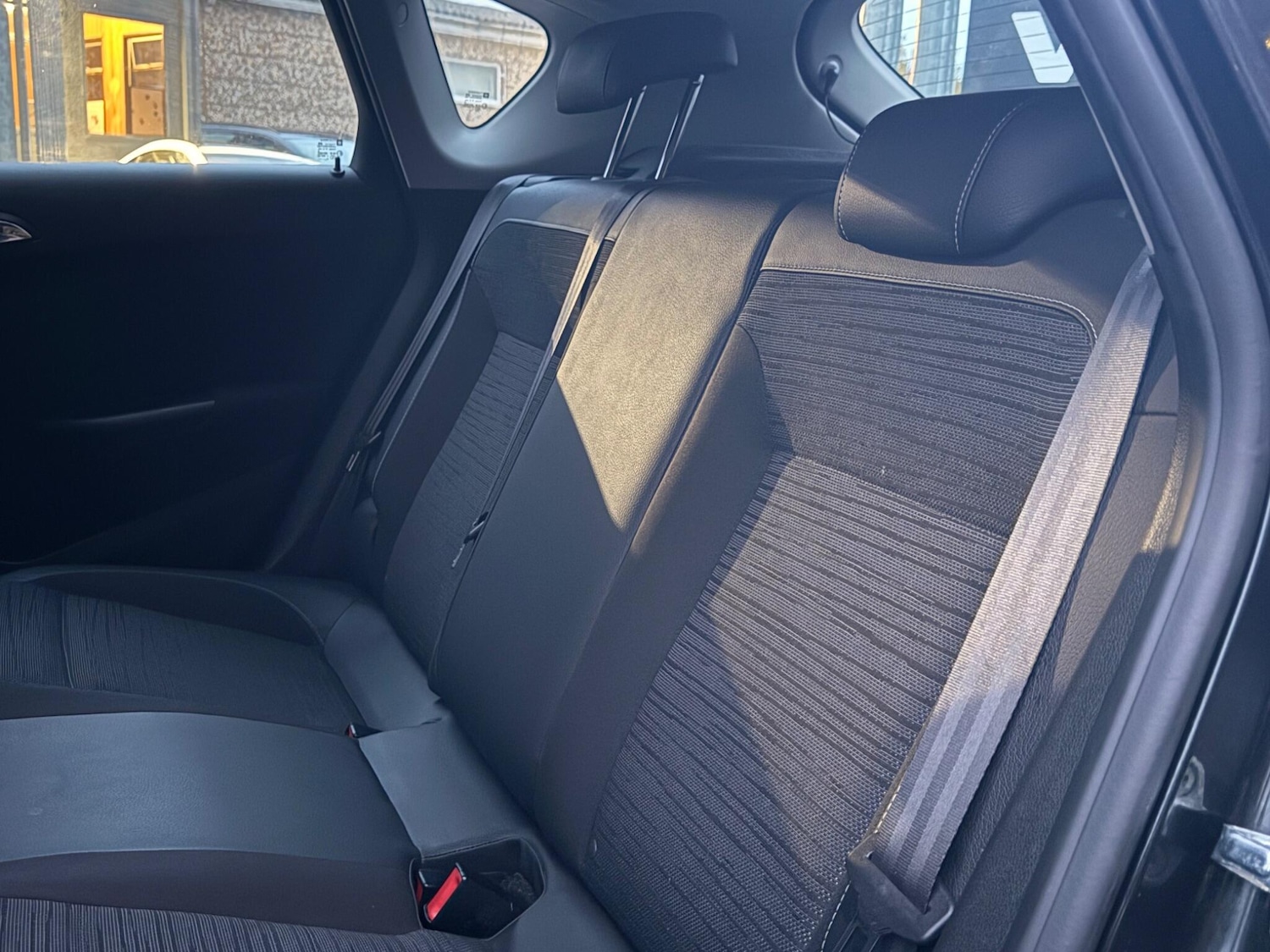 Used Vauxhall Astra for sale - 76485826: Photo 19