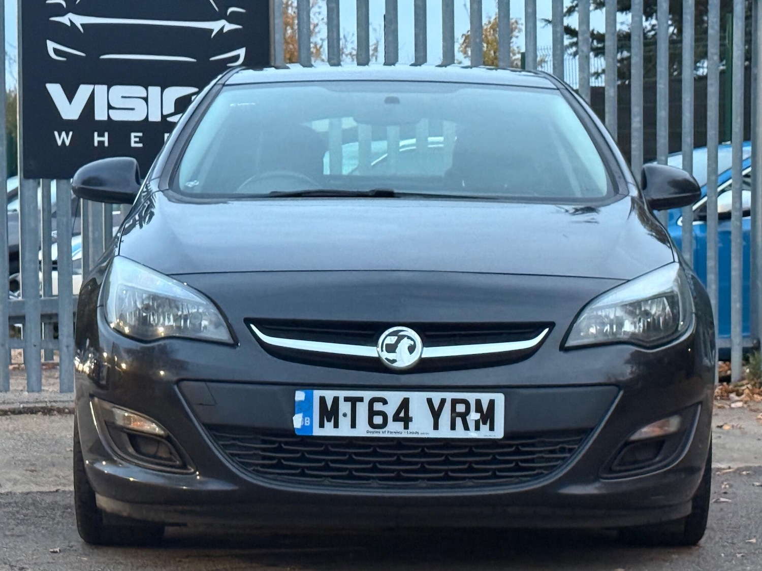Used Vauxhall Astra for sale - 76485826: Photo 2