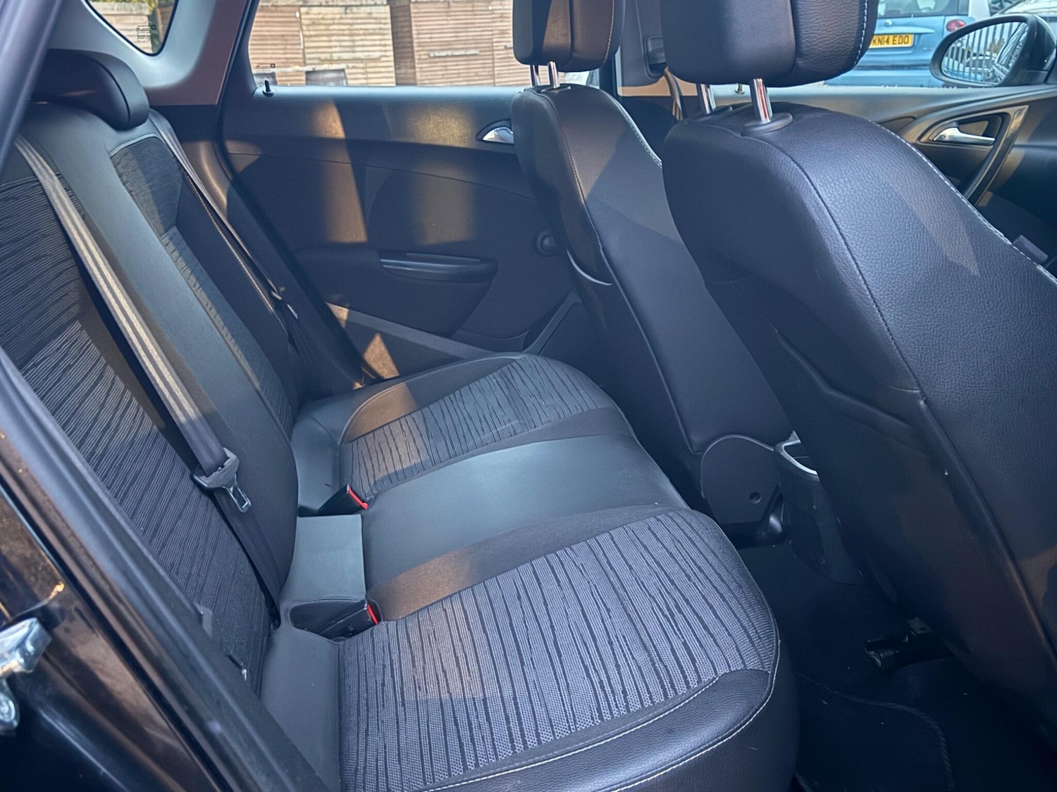 Used Vauxhall Astra for sale - 76485826: Photo 23