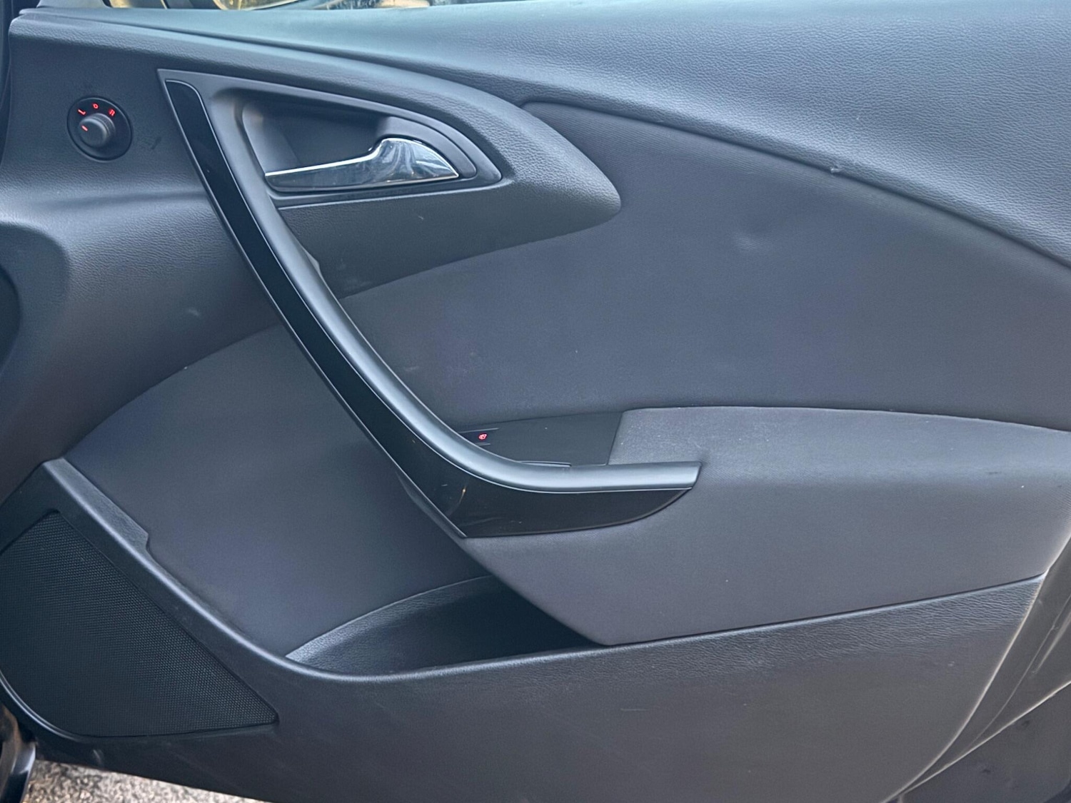 Used Vauxhall Astra for sale - 76485826: Photo 27