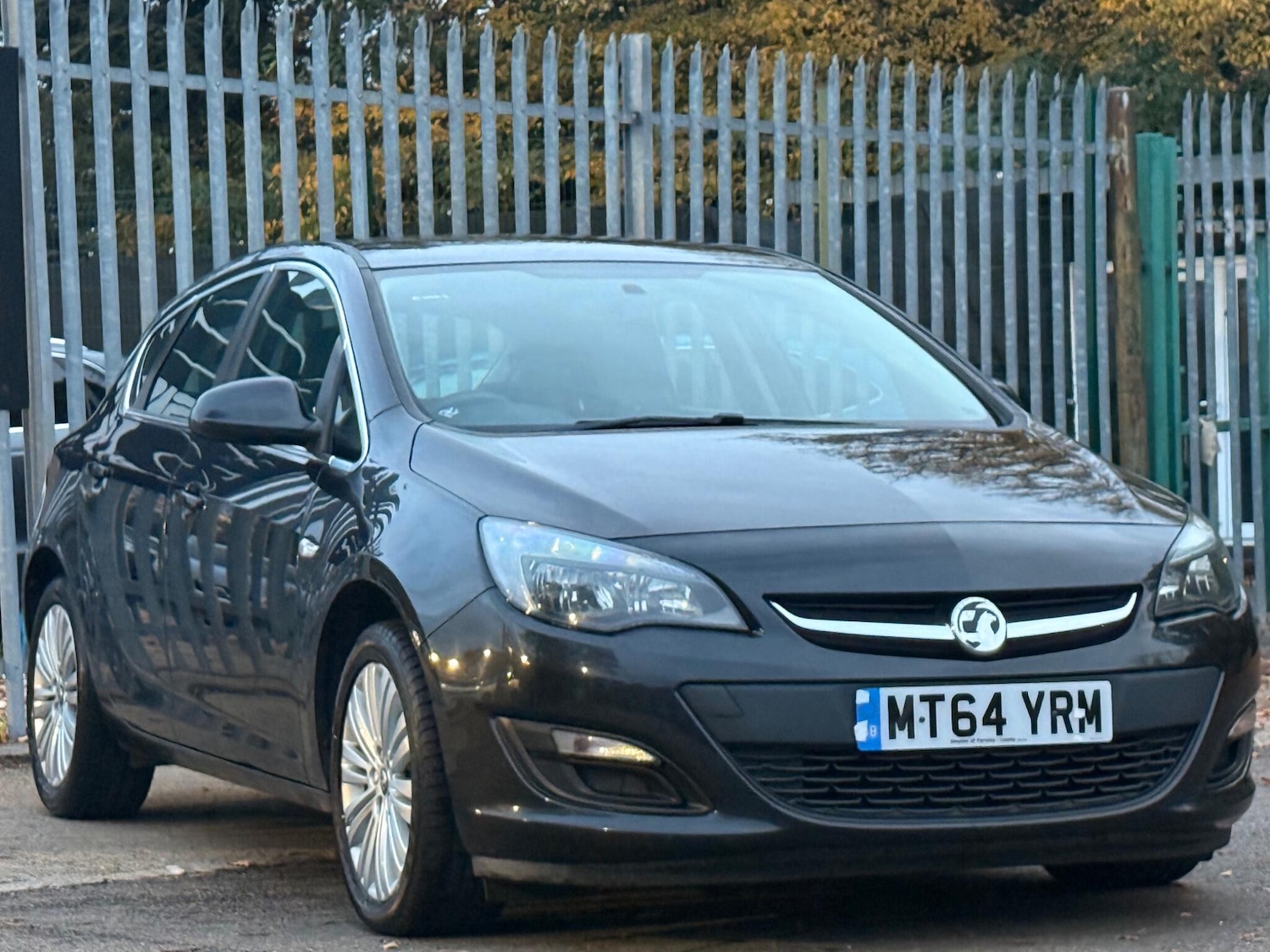 Used Vauxhall Astra for sale - 76485826: Photo 5