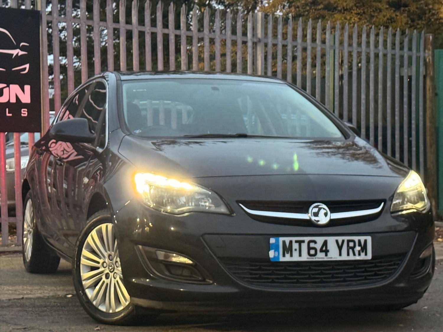 Used Vauxhall Astra for sale - 76485826: Photo 7