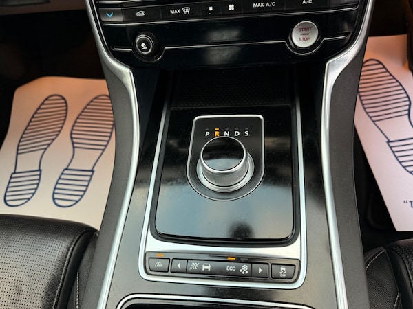 Used Jaguar XF 2016 for sale - 76295588: Photo 20