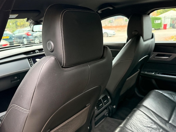Used Jaguar XF 2016 for sale - 76295588: Photo 24