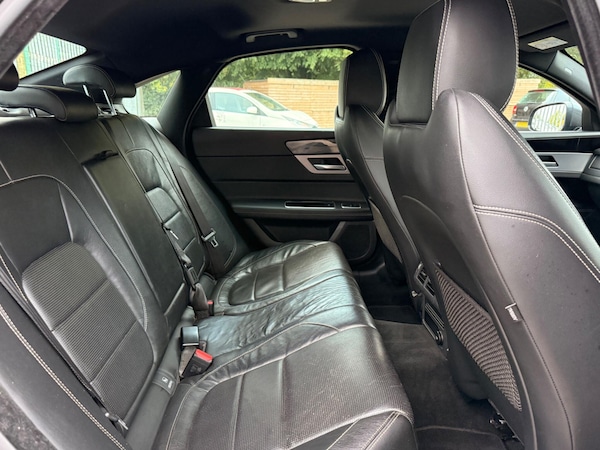 Used Jaguar XF 2016 for sale - 76295588: Photo 27