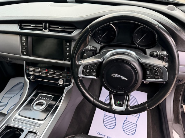 Used Jaguar XF 2016 for sale - 76295588: Photo 35