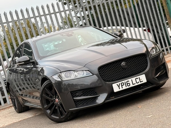 Used Jaguar XF 2016 for sale - 76295588: Photo 8
