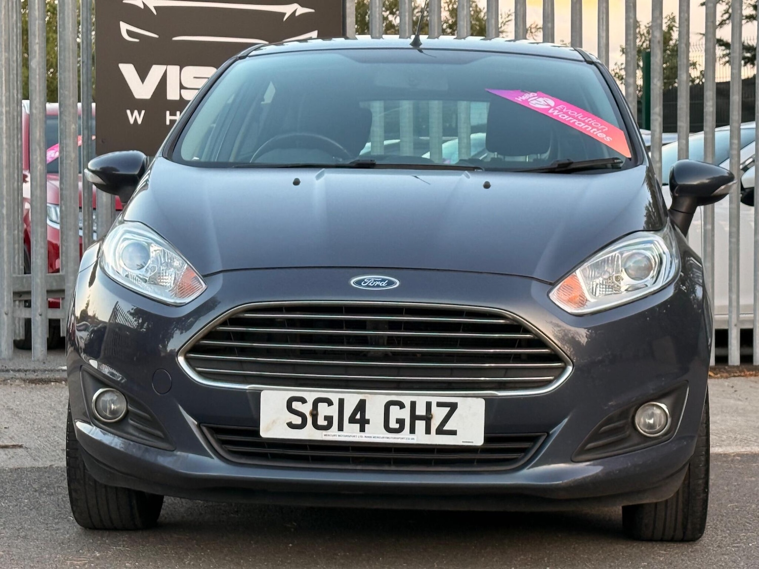 Used Ford Fiesta 2014 for sale - 76042297: Photo 2