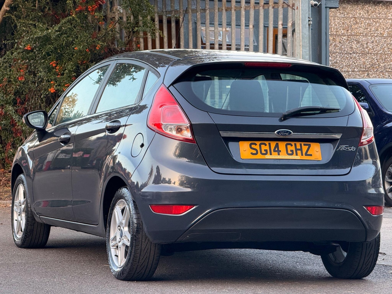 Used Ford Fiesta 2014 for sale - 76042297: Photo 4